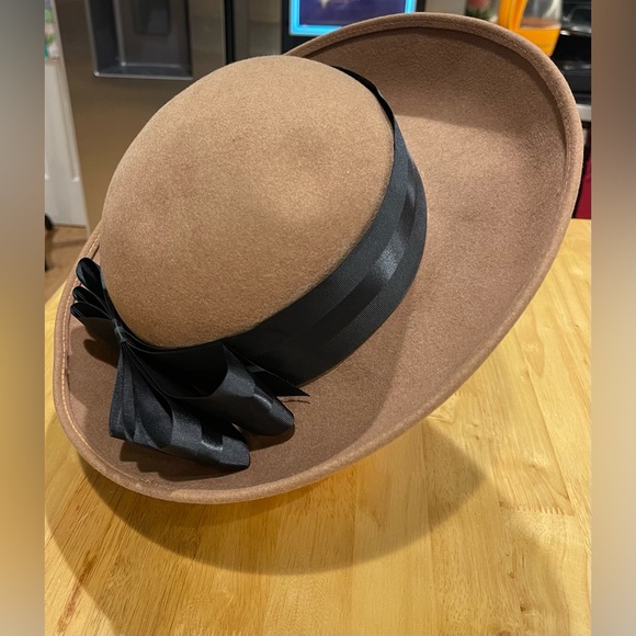 Geo W. Bollman & Co.| Vintage Doeskin Wool Felt Hat with Bow accents - Picture 14 of 14
